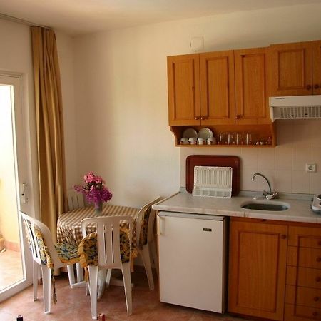 Hibiscus Apartments Мармарис Екстериор снимка